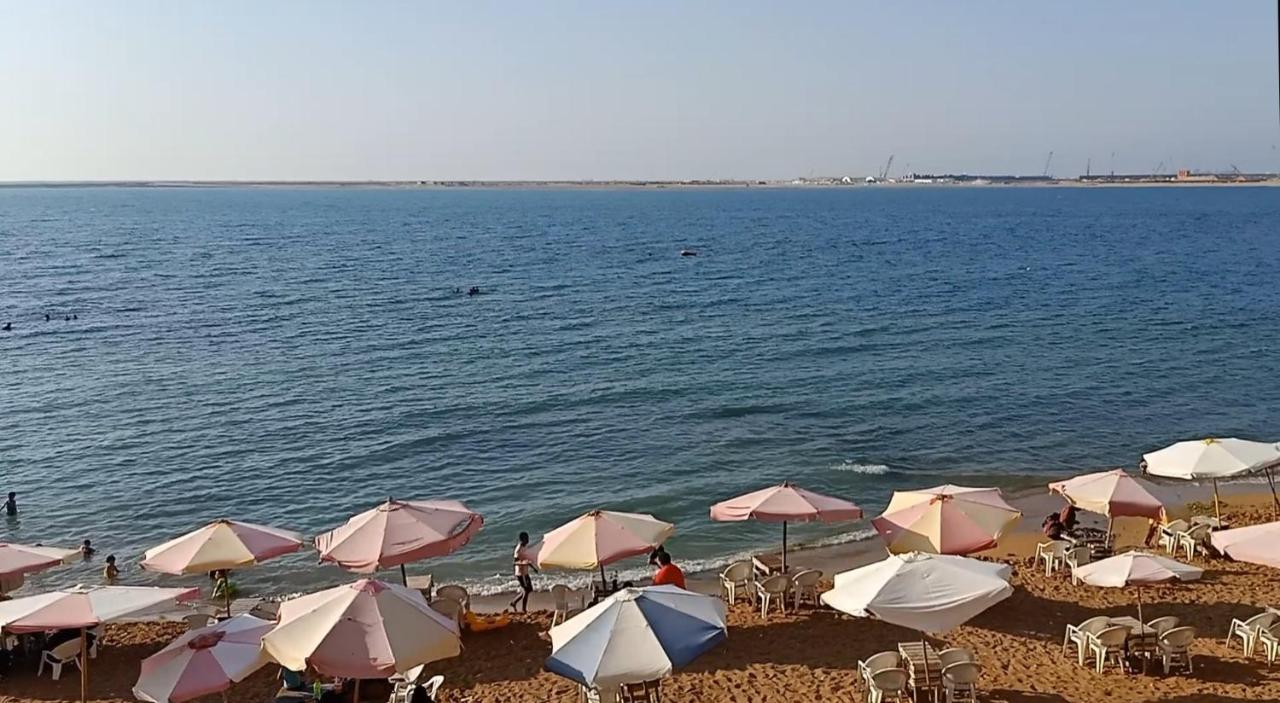 Furnished Apartment - Beach View "Nearest Beach 2 Minutes Walking" - Free Wifi- Abo Keer - Alexandria - Egypt Abu Qir Ngoại thất bức ảnh