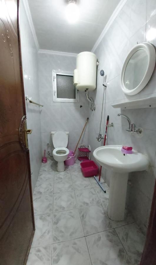 Furnished Apartment - Beach View "Nearest Beach 2 Minutes Walking" - Free Wifi- Abo Keer - Alexandria - Egypt Abu Qir Ngoại thất bức ảnh