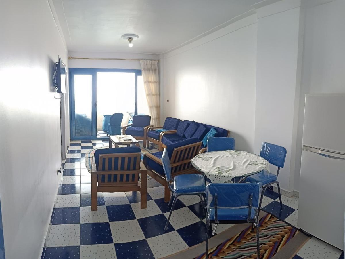 Furnished Apartment - Beach View "Nearest Beach 2 Minutes Walking" - Free Wifi- Abo Keer - Alexandria - Egypt Abu Qir Ngoại thất bức ảnh